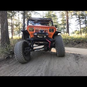 Meet your Posher, Chase